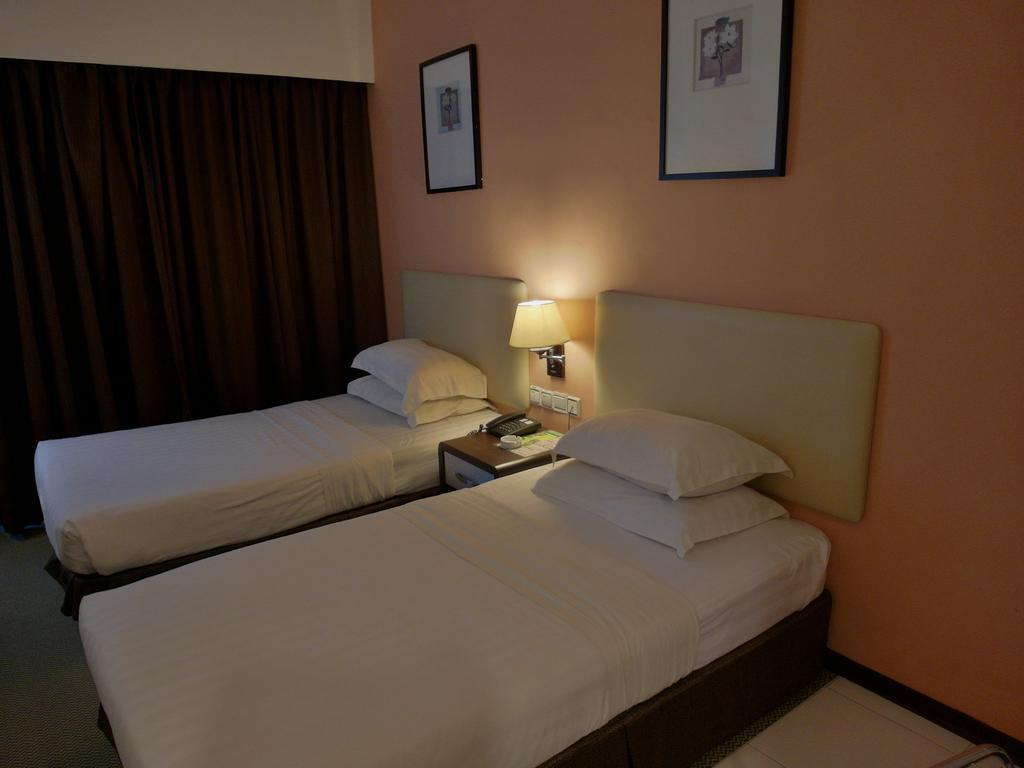 Ritz Garden Hotel Ipoh Zimmer foto