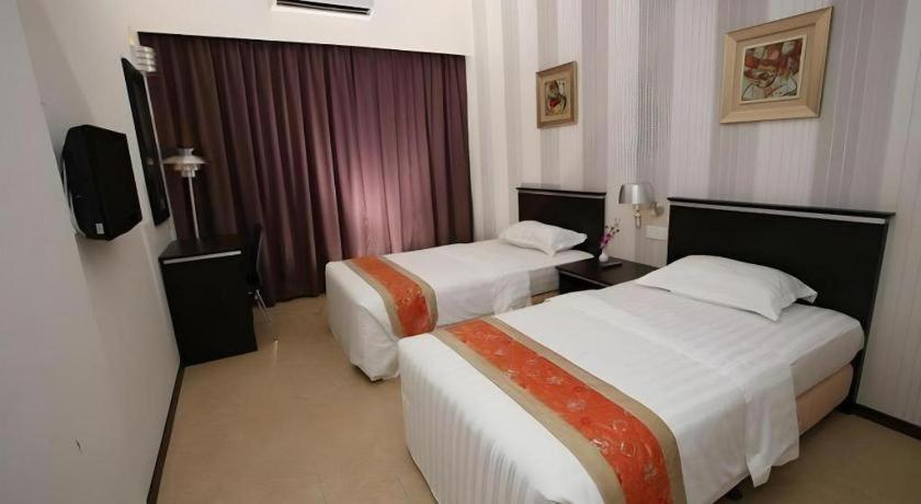 Ritz Garden Hotel Ipoh Exterior foto
